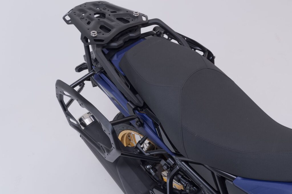 SW-Motech PRO taskeholder på Suzuki V-Strom 800DE — Enghave Motor