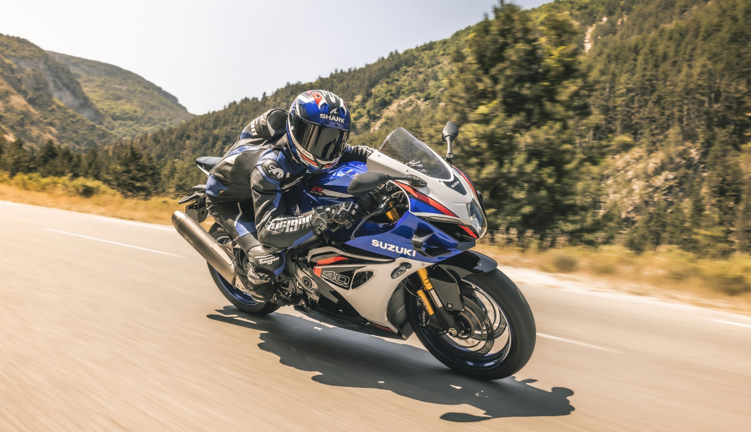 Suzuki GSX-R1000R på bjergvej — Enghave Motor