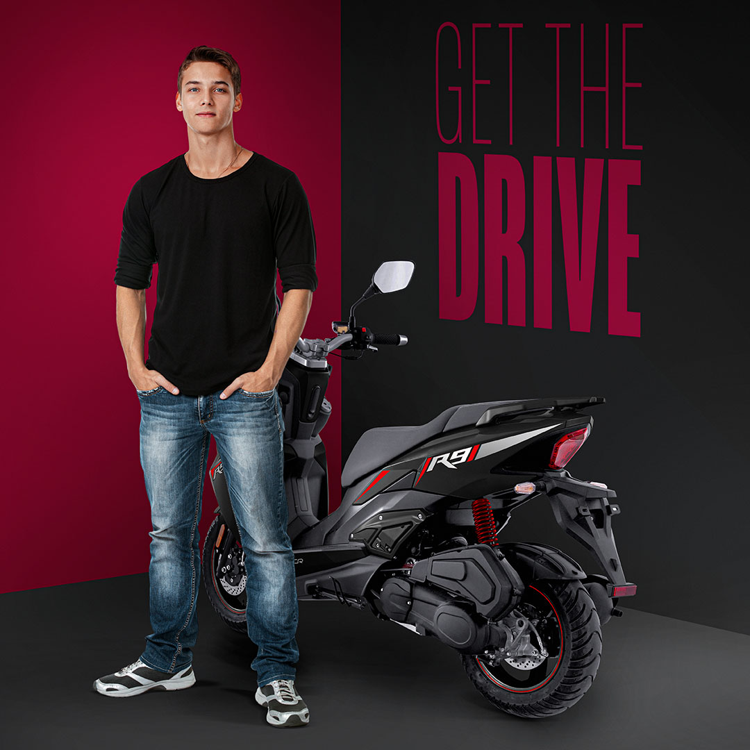 MotoCR R9 kampagnebillede Get the Drive — Enghave Motor