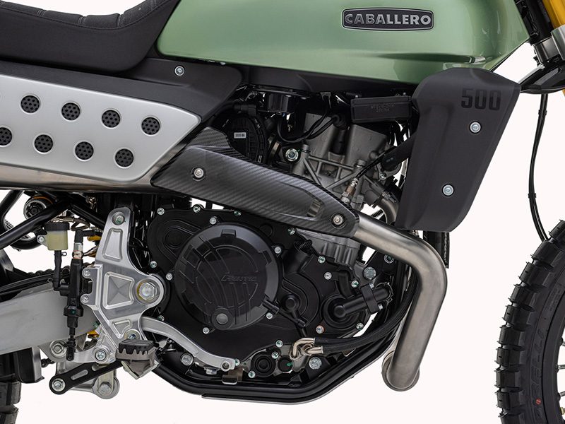 Fantic Caballero 500 grøn motordetalje — Enghave Motor