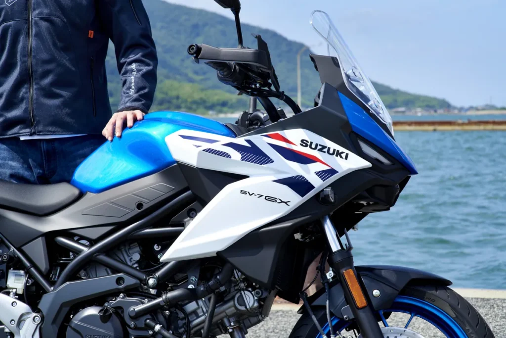 Suzuki SV-7GX tank, kåbe og motor — Enghave Motor